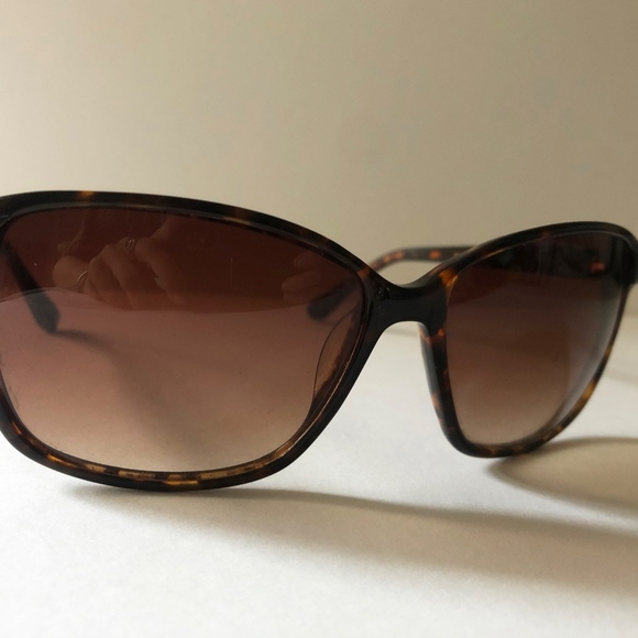 Marc By Marc Jacobs Tortoise Shell Sunglasses - Picture 2 of 5
